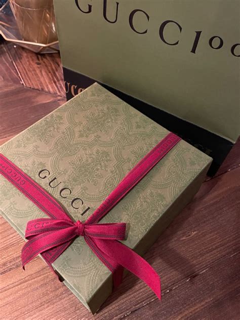 gucci wrapping paper|gucci gift wrapping paper.